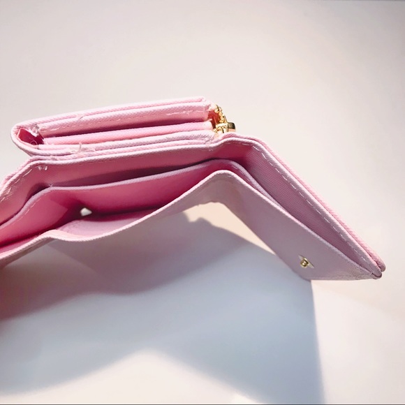 *SOLD* Samantha Thavasa 25th Anniversary Wallet and Charm - Picture 5 of 8